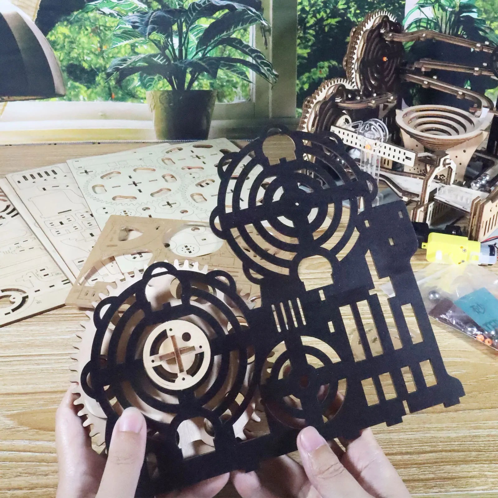Electric Wooden Marble Run Puzzle with Motor Lift